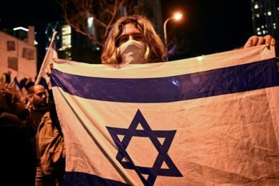 Clashes In Tel Aviv Over Hostage Situation