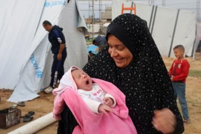 UNRWA Reports 79,000 Displaced In Gaza's Rafah Due To Offensive