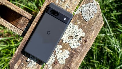 Google needs to make a budget Pixel phone
