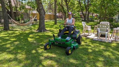 John Deere Z370R ZTrak Electric Zero-turn Riding Lawn Mower review: the most impressive zero-turn battery-powered lawn mower for large yards