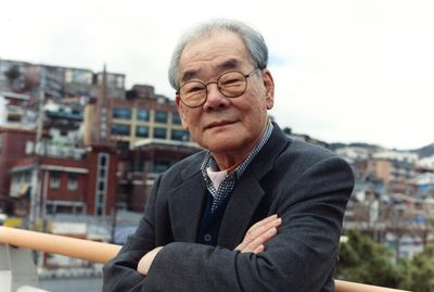 If you live to 100, you might as well be happy: what poverty, jail and war have taught author Rhee Kun Hoo
