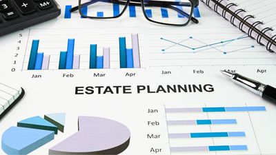 Estate Planning Checklist: 13 Smart Moves
