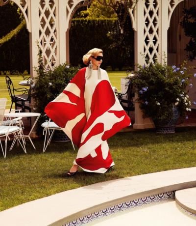 Naomi Watts Radiates Effortless Style In Poolside Photoshoot