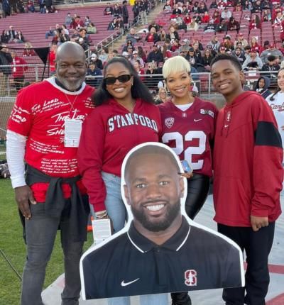 Emmitt Smith Proudly Poses With Daughter And Friends In Stadium