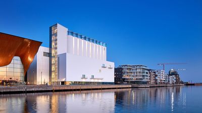 Kunstsilo sees a functionalist grain silo transformed into Norway’s newest art gallery