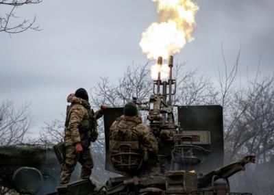 Russia Launches Assault On Ukrainian Town Near Border