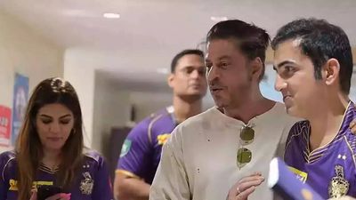 'Shah Rukh Khan came to the dressing room and...': KKR spinner Varun Chakravarthy