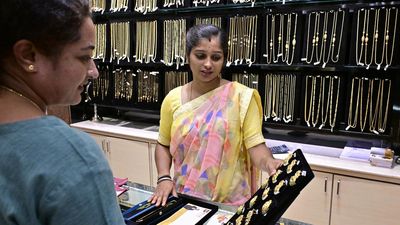 Akshaya Tritiya brings a gold rush into Bengaluru’s jewellery stores