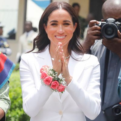 Meghan Markle's Chic White Suit Is Minimalism Done Right