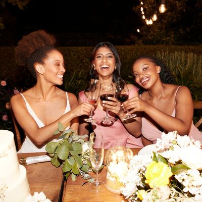 Wedding guest hair is hard to get right—these are the 8 looks I recommend pulling inspiration from in 2024