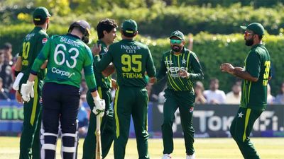 'Players prioritizing personal goals': Former Pakistan keeper lashes out at team after embarrassing loss against Ireland