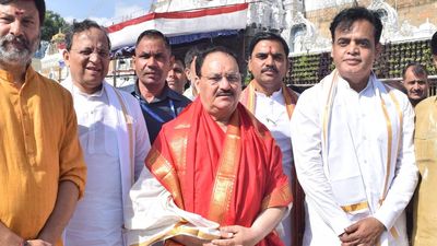 BJP national president J.P. Nadda offers prayers at Tirumala