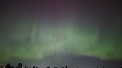 I took photos of the northern lights with my Pixel 8 Pro and Galaxy S24 Plus — the results were very different