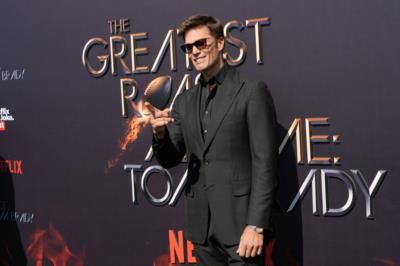 Tom Brady In Good Spirits In Venice After Netflix Roast