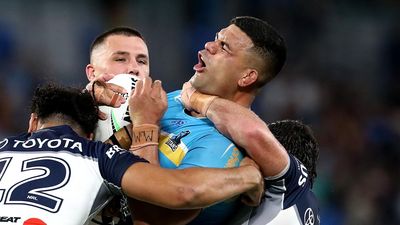 Boos turn to cheers for Fifita as Titans repel Cowboys
