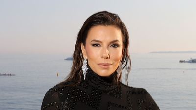 Eva Longoria's 'vibrant' living room uses a simple decorating technique for a bold and striking effect