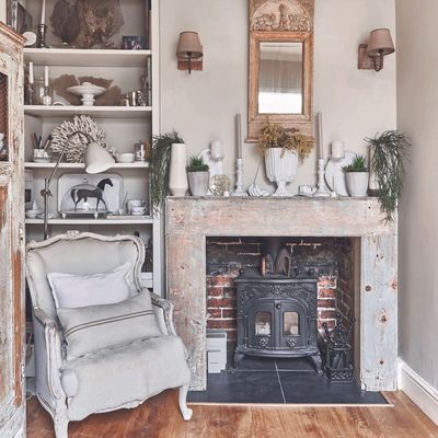 This Georgian cottage is a masterclass in decorating in neutral tones
