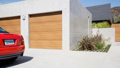 This is the best way to maintain, wash and restore garage doors according to experts