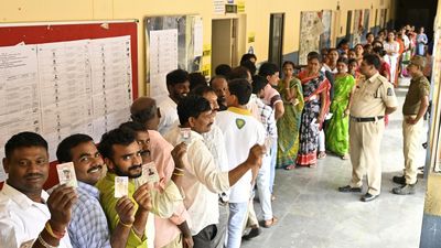 Hyderabad Lok Sabha constituency logs 10.7% votes before noon