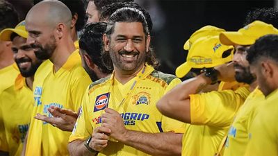 'Temples will be built for MS Dhoni, the God of Chennai'