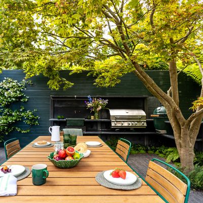 'We wanted an inviting, relaxed anddifferent garden'