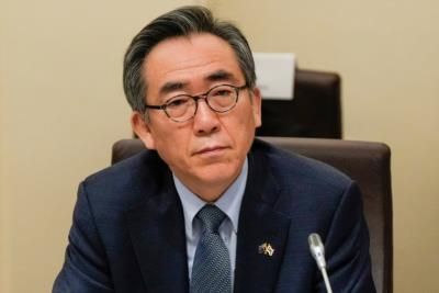 South Korea Warns Of Economic Competition With China