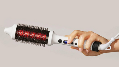 BondiBoost's new Infrared Bounce Brush is the key to a salon-worthy blowout