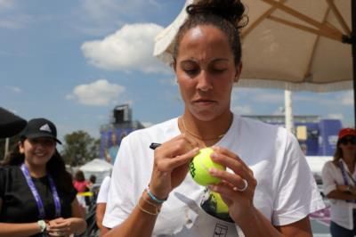 Madison Keys Inspires Fans And Young Tennis Players