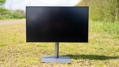 BenQ PD3225U review: Thunderbolt 3 designer monitor is big but not the brightest