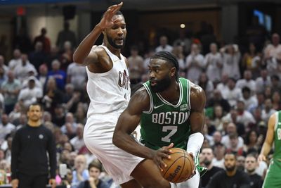 PHOTOS: Boston vs. Cleveland – Celtics outlast Cavs 109-102 in Game 4