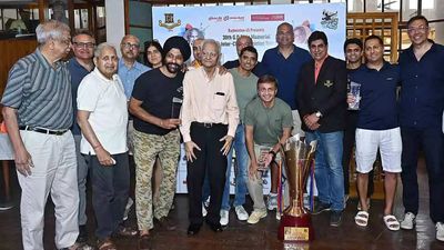 Double delight for Aparna, Palekar