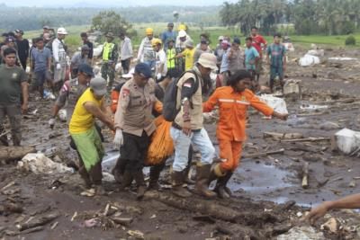 Rescuers Search For Survivors After Deadly Sumatra Flash Floods