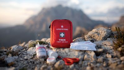 Hiking first aid kit: why you need one for everyday instances and emergency situations