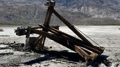 Death Valley vandal topples historic structure towing vehicle out of mud – can you help identify them?