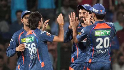 LSG owner Sanjiv Goenka all smiles, applauds KL Rahul's diving catch on second attempt. Watch