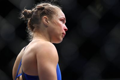 Daniel Cormier on Ronda Rousey’s concussion history revelation: ‘All she’s doing is telling her truth’