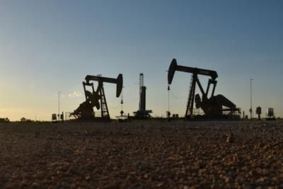 US Crude And Fuel Inventories Decline As Refining Increases