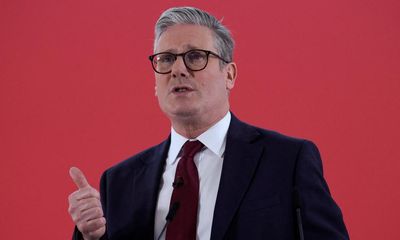 Keir Starmer puts six key pledges ‘up in lights’ to win over swing voters