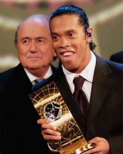 Ronaldinho's Glorious Award Moment: A Football Icon's Legacy