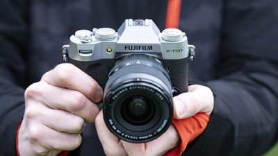 Fujifilm X-T50 review: putting film simulations at your fingertips