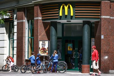 McDonald's is cutting some prices, but only for a limited time