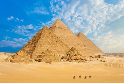 Archaeologist’s theory may have finally solved mystery of Egypt’s pyramids