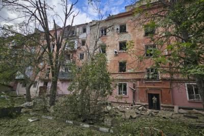 Ukrainian Forces Halt Russian Advance In Key Northeastern Town