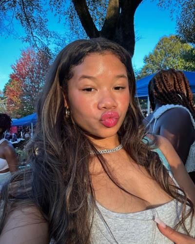 Storm Reid And Friends: Capturing Vibrant Friendship Through Photography