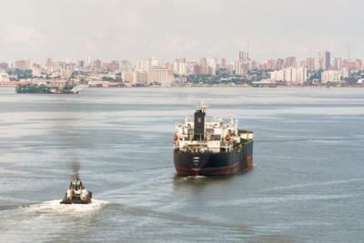 US To Prioritize Existing Investors For Venezuela Oil Licenses