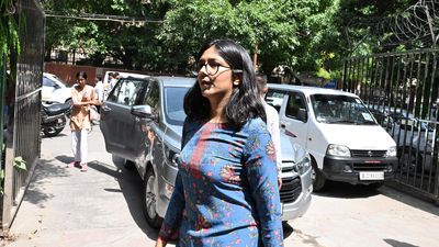 Swati Maliwal goes to Tis Hazari court to record statement before magistrate in assault case