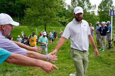Chaos at US PGA Champs – Scottie Scheffler detained by police after traffic incident