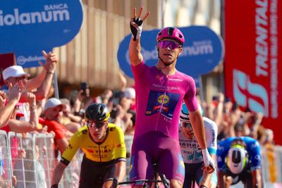 Giro d'Italia: Jonathan Milan storms to his third victory of race on stage 13