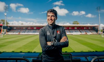 Andoni Iraola: ‘When 10 players are behind the ball, I don’t feel very comfortable’