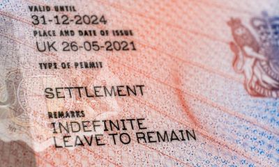 Fears of new Windrush as thousands of UK immigrants face ‘cliff edge’ visa change